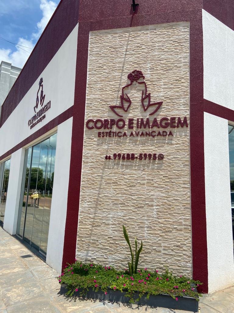 Projeto de Fachada Comercial BRCOM 1