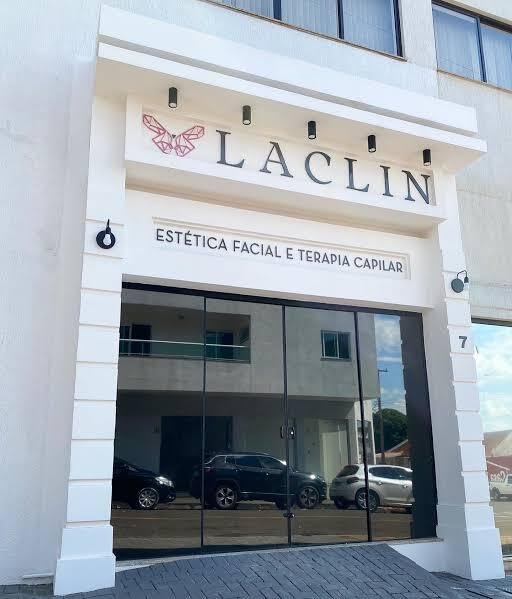 Projeto de Fachada Comercial BRCOM 5